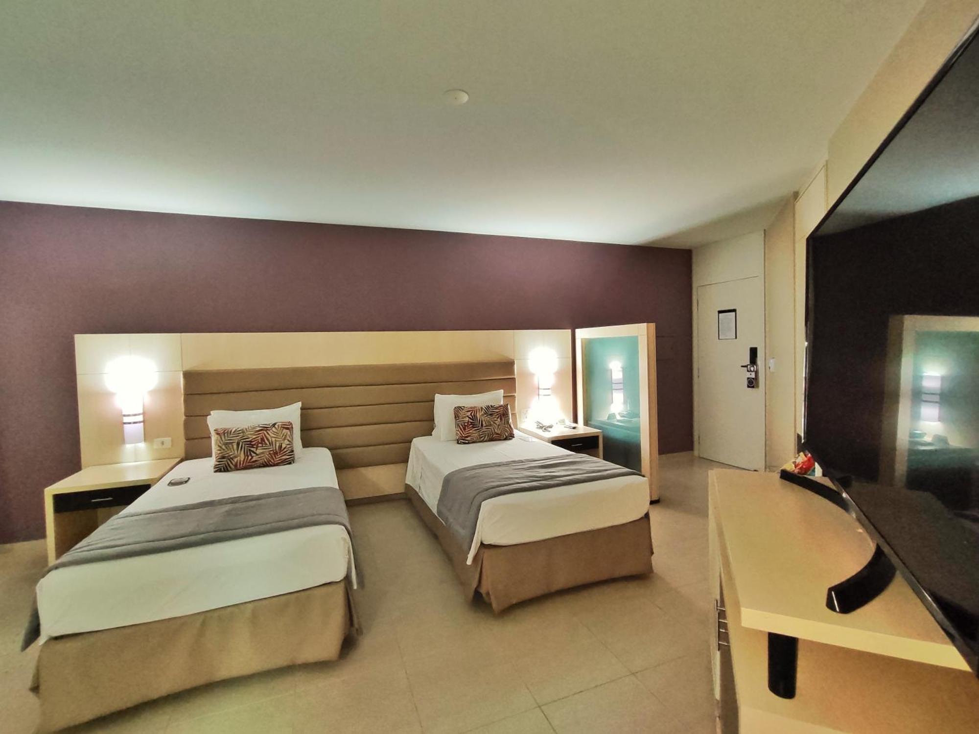 Hotel Metropole Maringá Zewnętrze zdjęcie