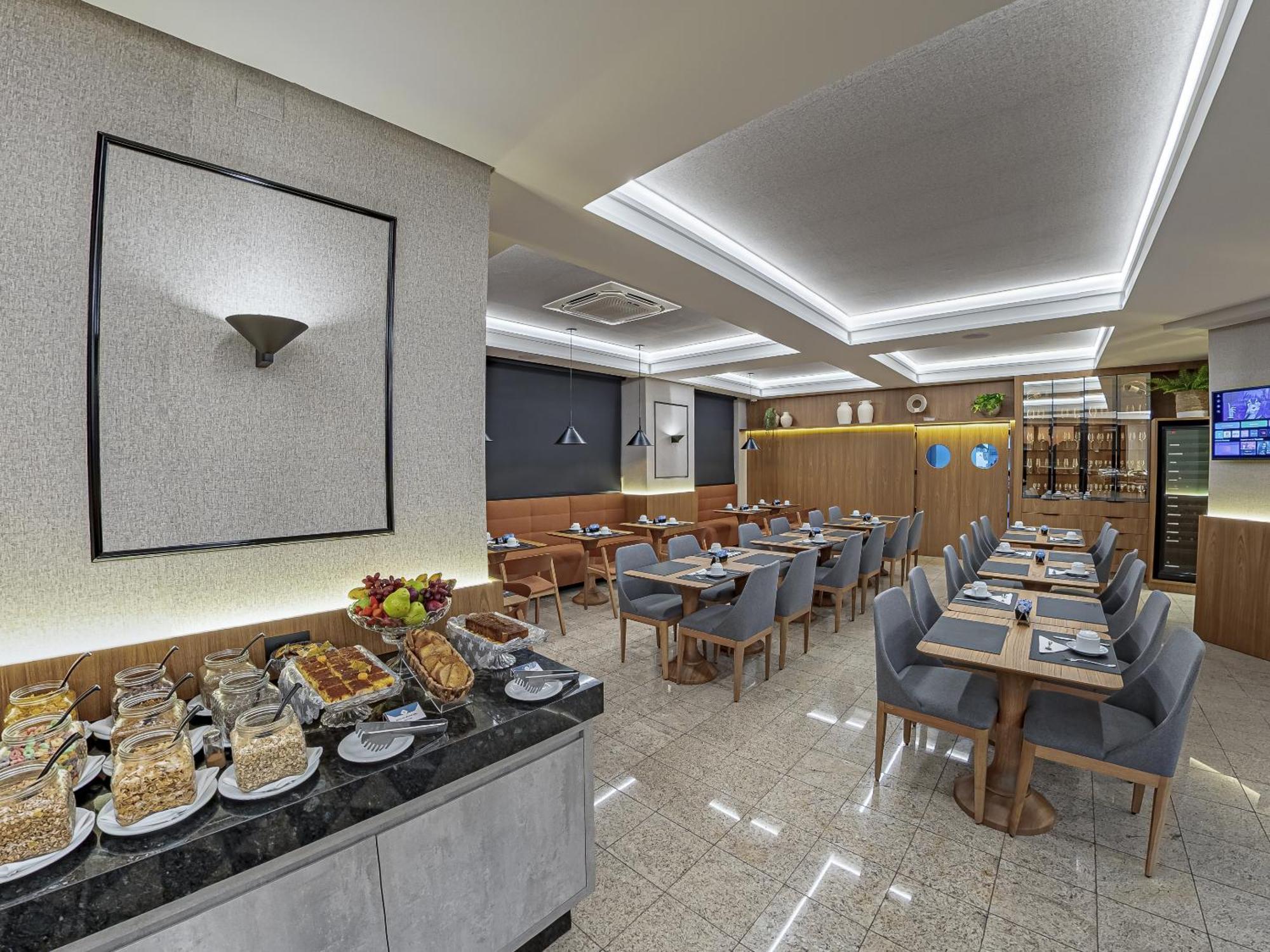 Hotel Metropole Maringá Zewnętrze zdjęcie